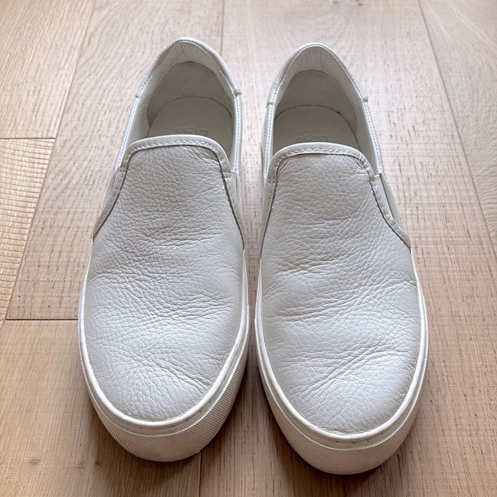 Ugg shoes